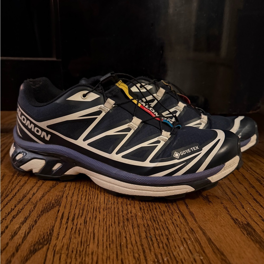 Salomon XT-6 GTX Carbon/Vanilla Ice 8.5 Women’s Gore-Tex